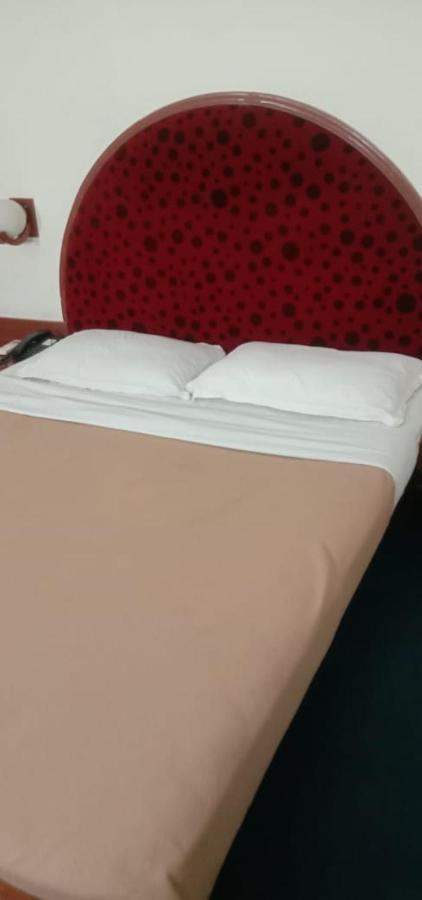 Hotel Goutham Manor Chennai Extérieur photo