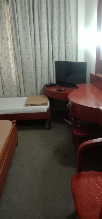 Hotel Goutham Manor Chennai Extérieur photo