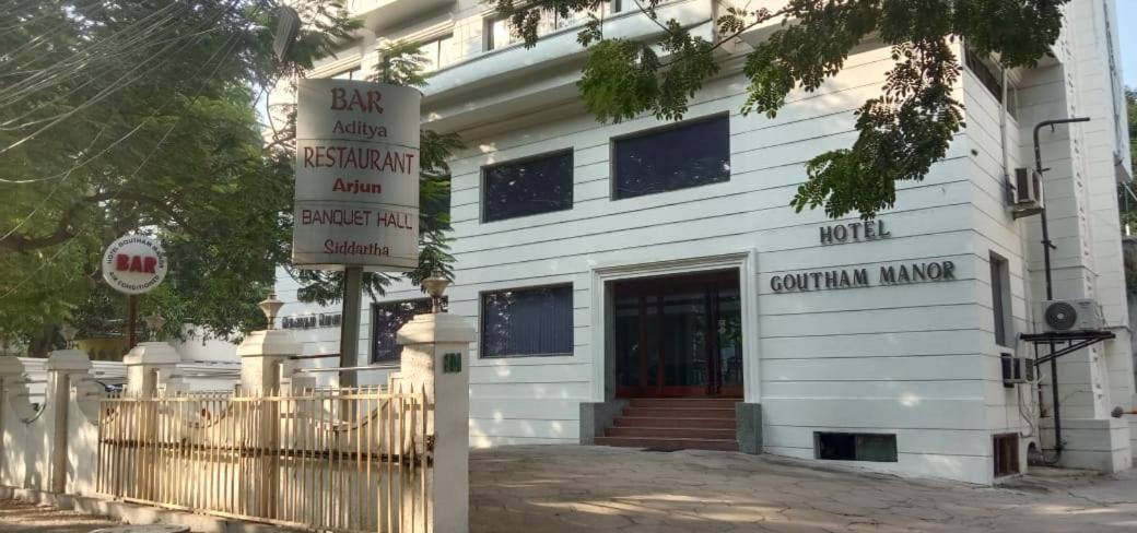 Hotel Goutham Manor Chennai Extérieur photo